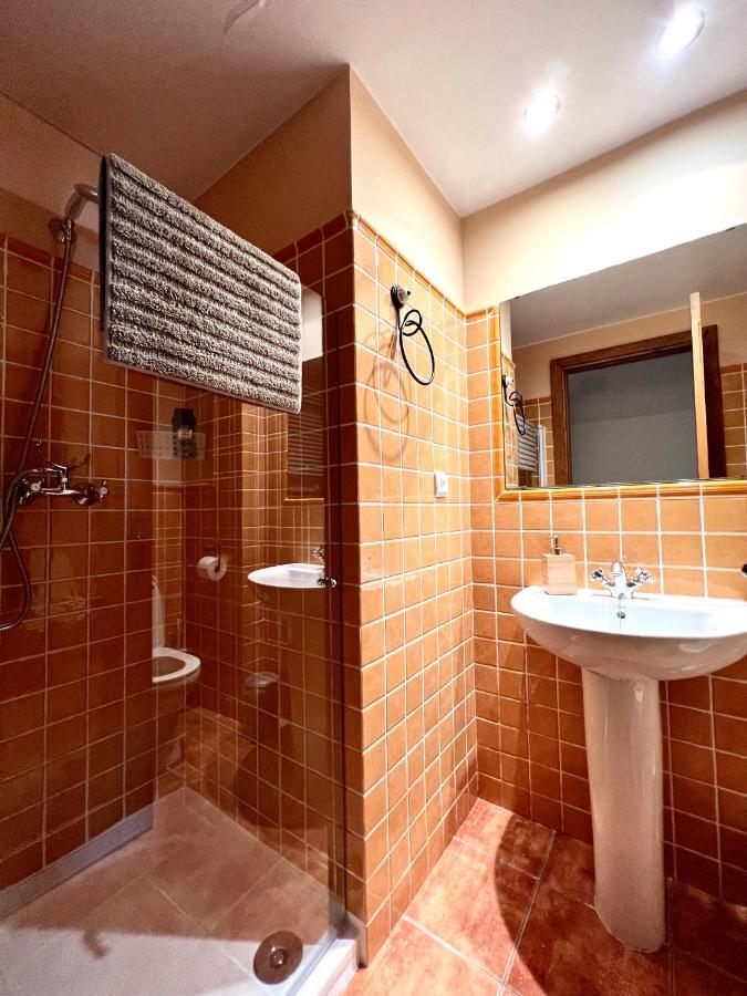 Apartament Deluxe Espot - L'Amfitriona エクステリア 写真