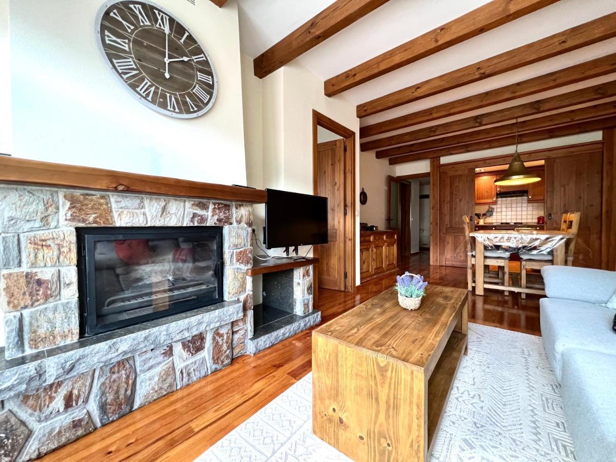 Apartament Deluxe Espot - L'Amfitriona エクステリア 写真